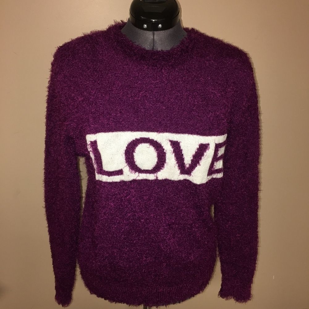 Joe Boxer eyelash Love Sweater size XL